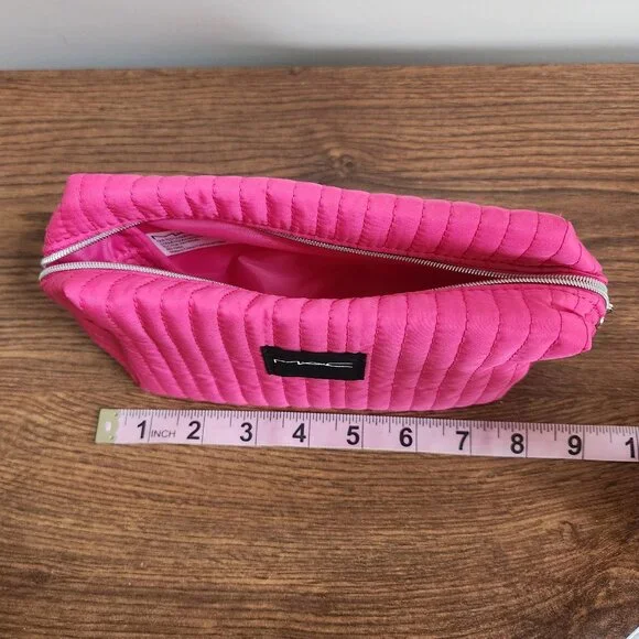 MAC Cosmetics Pink Makeup Bag - Picture 5 of 6